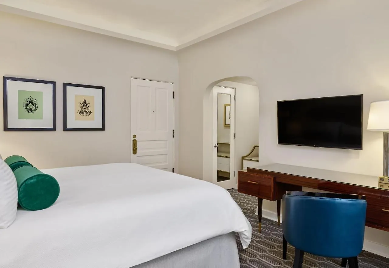 The Oxford Hotel DEN